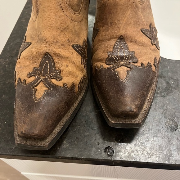 Ariat Boots - Picture 3 of 8